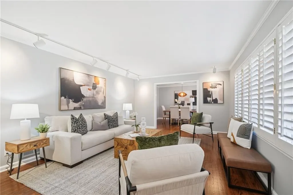 5795 Timberlane Terrace, Atlanta, Georgia 30328, 3 Bedrooms Bedrooms, ,2 BathroomsBathrooms,Residential,For Sale,5795 Timberlane Terrace,7693214