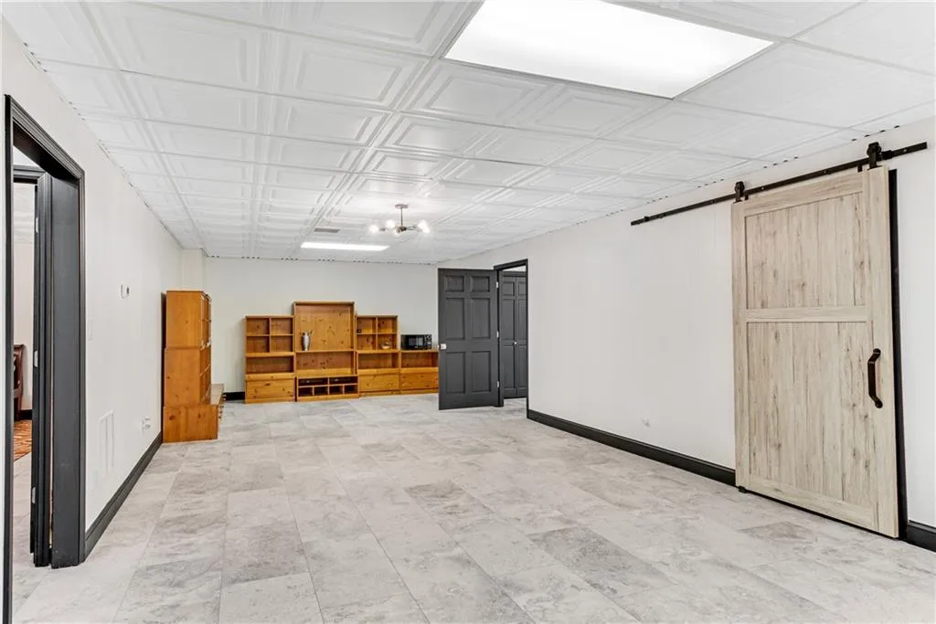 5485 Errol Place, Sandy Springs, Georgia 30327, 6 Bedrooms Bedrooms, ,6 BathroomsBathrooms,Residential,Sold,5485 Errol Place,6882649 5485 Errol Place, Sandy Springs, Georgia 30327, 6 Bedrooms Bedrooms, ,6 BathroomsBathrooms,Residential,Sold,5485 Errol Place,6882649