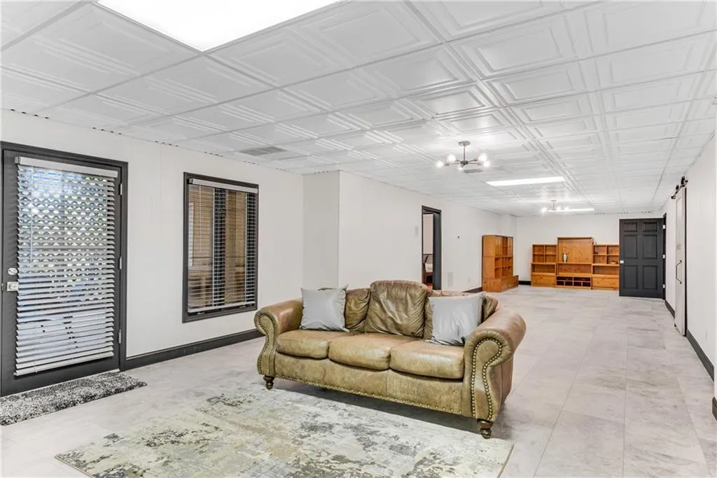 5485 Errol Place, Sandy Springs, Georgia 30327, 6 Bedrooms Bedrooms, ,6 BathroomsBathrooms,Residential,Sold,5485 Errol Place,6882649 5485 Errol Place, Sandy Springs, Georgia 30327, 6 Bedrooms Bedrooms, ,6 BathroomsBathrooms,Residential,Sold,5485 Errol Place,6882649