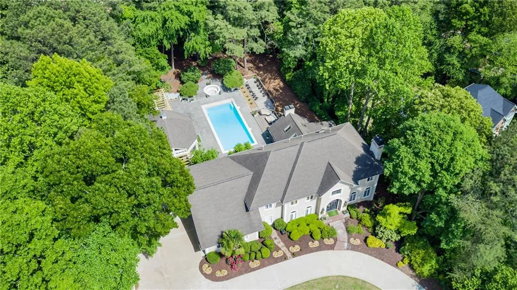 5485 Errol Place, Sandy Springs, Georgia 30327, 6 Bedrooms Bedrooms, ,6 BathroomsBathrooms,Residential,Sold,5485 Errol Place,6882649 5485 Errol Place, Sandy Springs, Georgia 30327, 6 Bedrooms Bedrooms, ,6 BathroomsBathrooms,Residential,Sold,5485 Errol Place,6882649