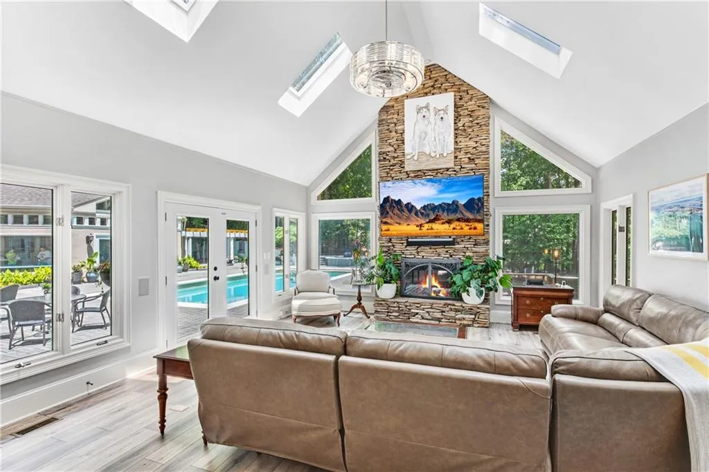 5485 Errol Place, Sandy Springs, Georgia 30327, 6 Bedrooms Bedrooms, ,6 BathroomsBathrooms,Residential,Sold,5485 Errol Place,6882649 5485 Errol Place, Sandy Springs, Georgia 30327, 6 Bedrooms Bedrooms, ,6 BathroomsBathrooms,Residential,Sold,5485 Errol Place,6882649