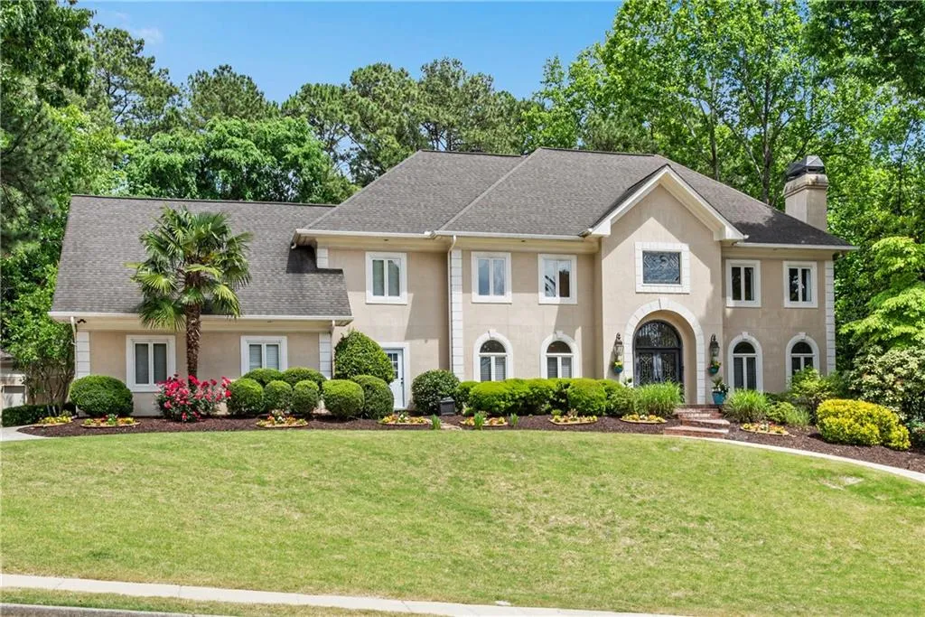 5485 Errol Place, Sandy Springs, Georgia 30327, 6 Bedrooms Bedrooms, ,6 BathroomsBathrooms,Residential,Sold,5485 Errol Place,6882649 5485 Errol Place, Sandy Springs, Georgia 30327, 6 Bedrooms Bedrooms, ,6 BathroomsBathrooms,Residential,Sold,5485 Errol Place,6882649