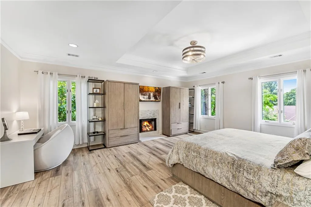 5485 Errol Place, Sandy Springs, Georgia 30327, 6 Bedrooms Bedrooms, ,6 BathroomsBathrooms,Residential,Sold,5485 Errol Place,6882649 5485 Errol Place, Sandy Springs, Georgia 30327, 6 Bedrooms Bedrooms, ,6 BathroomsBathrooms,Residential,Sold,5485 Errol Place,6882649