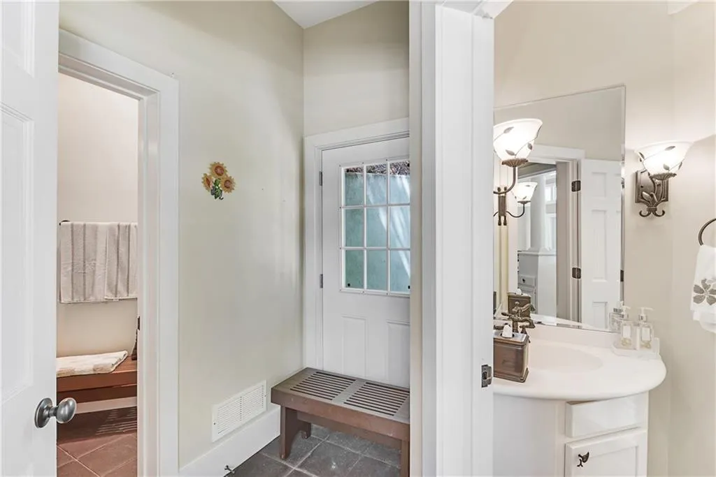 5485 Errol Place, Sandy Springs, Georgia 30327, 6 Bedrooms Bedrooms, ,6 BathroomsBathrooms,Residential,Sold,5485 Errol Place,6882649 5485 Errol Place, Sandy Springs, Georgia 30327, 6 Bedrooms Bedrooms, ,6 BathroomsBathrooms,Residential,Sold,5485 Errol Place,6882649