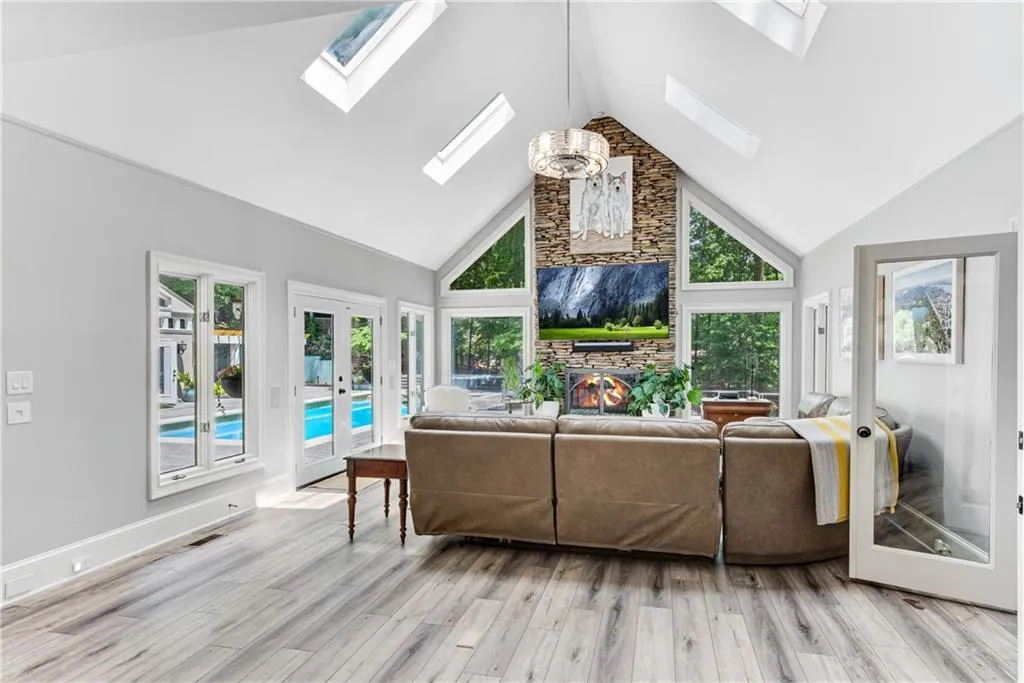 5485 Errol Place, Sandy Springs, Georgia 30327, 6 Bedrooms Bedrooms, ,6 BathroomsBathrooms,Residential,Sold,5485 Errol Place,6882649 5485 Errol Place, Sandy Springs, Georgia 30327, 6 Bedrooms Bedrooms, ,6 BathroomsBathrooms,Residential,Sold,5485 Errol Place,6882649