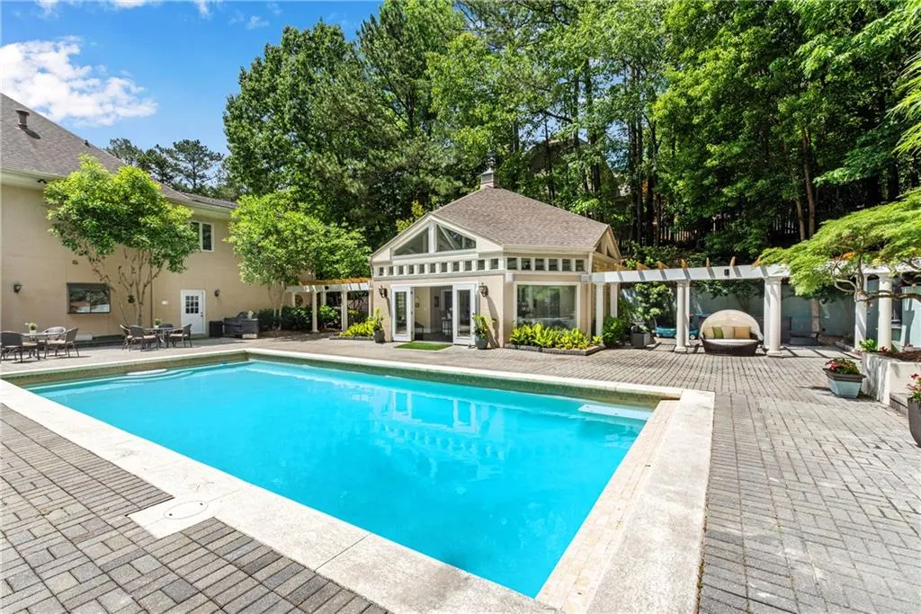 5485 Errol Place, Sandy Springs, Georgia 30327, 6 Bedrooms Bedrooms, ,6 BathroomsBathrooms,Residential,Sold,5485 Errol Place,6882649 5485 Errol Place, Sandy Springs, Georgia 30327, 6 Bedrooms Bedrooms, ,6 BathroomsBathrooms,Residential,Sold,5485 Errol Place,6882649