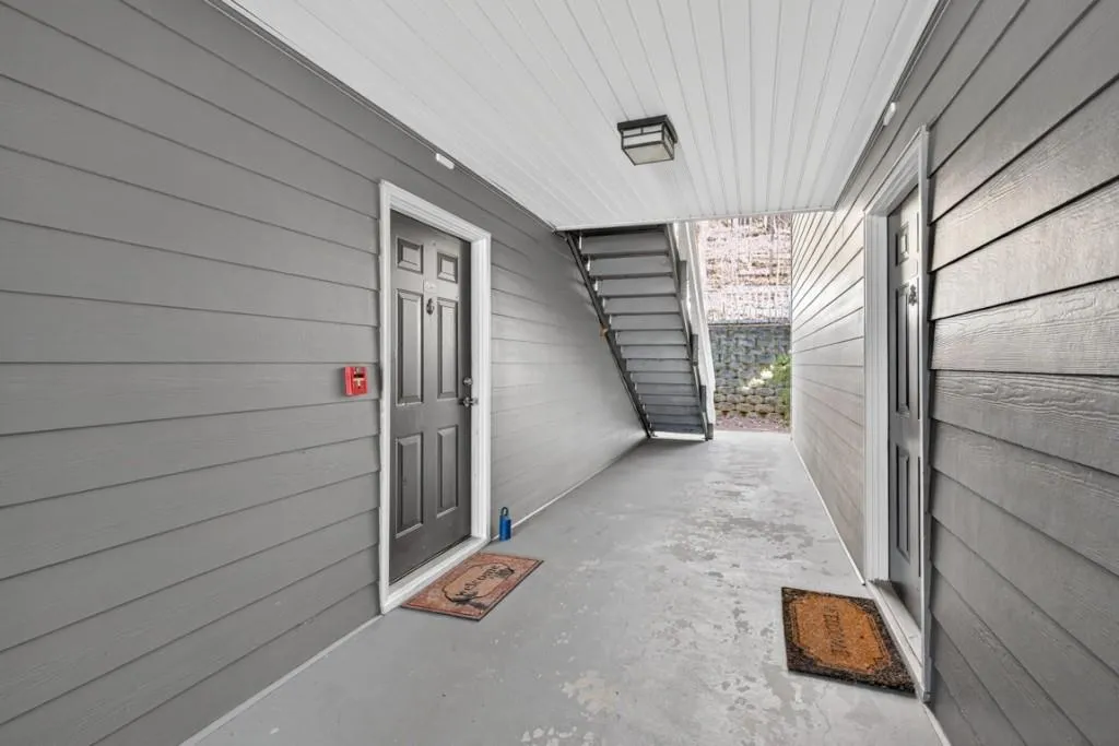 4102 Santa Fe Parkway, Sandy Springs, Georgia 30350, 3 Bedrooms Bedrooms, ,2 BathroomsBathrooms,Residential,For Sale,4102 Santa Fe Parkway,7720221