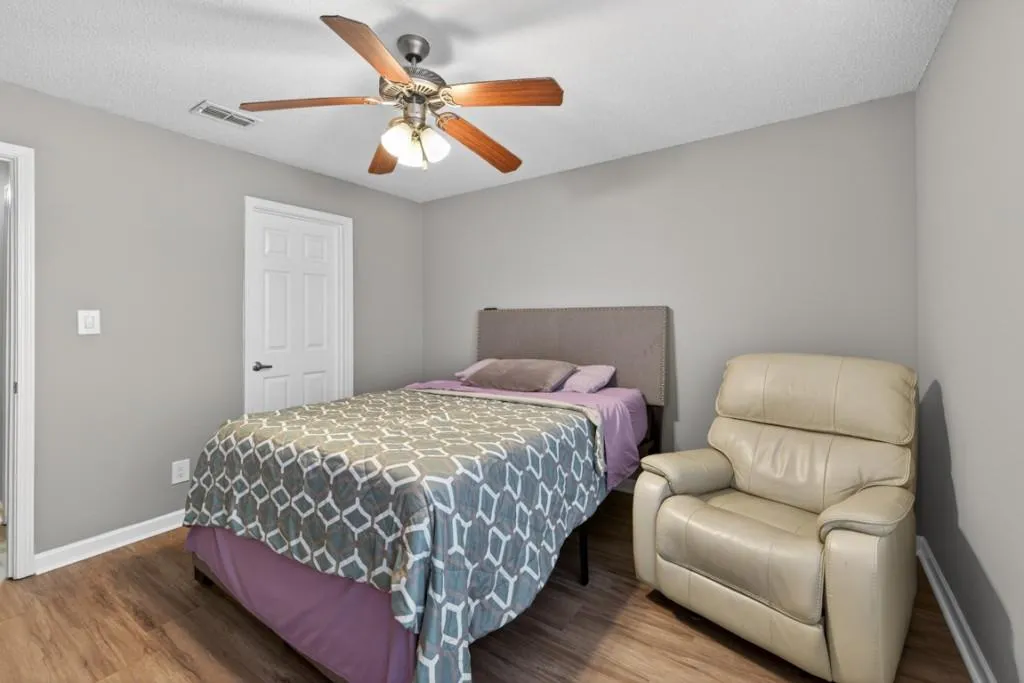 4102 Santa Fe Parkway, Sandy Springs, Georgia 30350, 3 Bedrooms Bedrooms, ,2 BathroomsBathrooms,Residential,For Sale,4102 Santa Fe Parkway,7720221