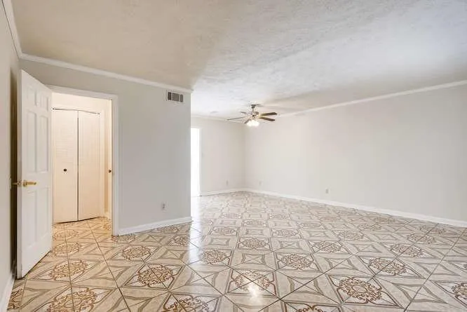 330 Winding River Drive Unit F, Sandy Springs, Georgia 30350, 3 Bedrooms Bedrooms, ,2 BathroomsBathrooms,Residential,Sold,330 Winding River Drive Unit F,6606467