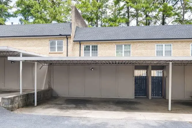 330 Winding River Drive Unit F, Sandy Springs, Georgia 30350, 3 Bedrooms Bedrooms, ,2 BathroomsBathrooms,Residential,Sold,330 Winding River Drive Unit F,6606467