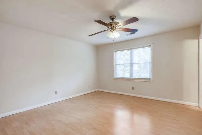 330 Winding River Drive Unit F, Sandy Springs, Georgia 30350, 3 Bedrooms Bedrooms, ,2 BathroomsBathrooms,Residential,Sold,330 Winding River Drive Unit F,6606467