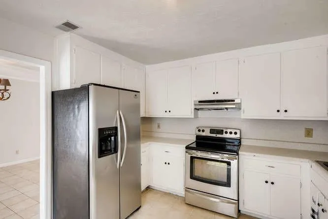 330 Winding River Drive Unit F, Sandy Springs, Georgia 30350, 3 Bedrooms Bedrooms, ,2 BathroomsBathrooms,Residential,Sold,330 Winding River Drive Unit F,6606467