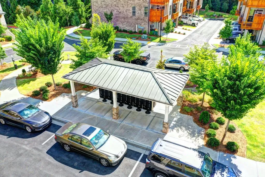 4755 Roswell Road, Atlanta, Georgia 30342, 2 Bedrooms Bedrooms, ,2 BathroomsBathrooms,Residential,Sold,4755 Roswell Road,6761115