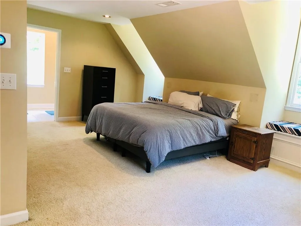 520 Valley Hall Drive, Sandy Springs, Georgia 30350, 4 Bedrooms Bedrooms, ,3 BathroomsBathrooms,Residential,Sold,520 Valley Hall Drive,6899817