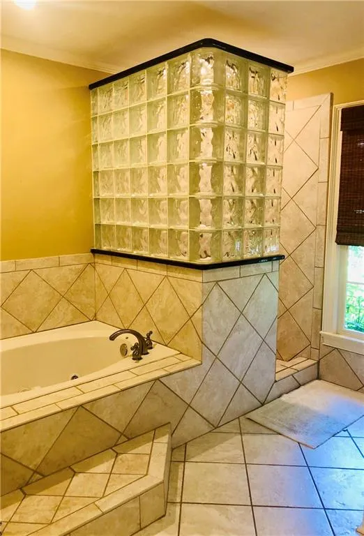 520 Valley Hall Drive, Sandy Springs, Georgia 30350, 4 Bedrooms Bedrooms, ,3 BathroomsBathrooms,Residential,Sold,520 Valley Hall Drive,6899817