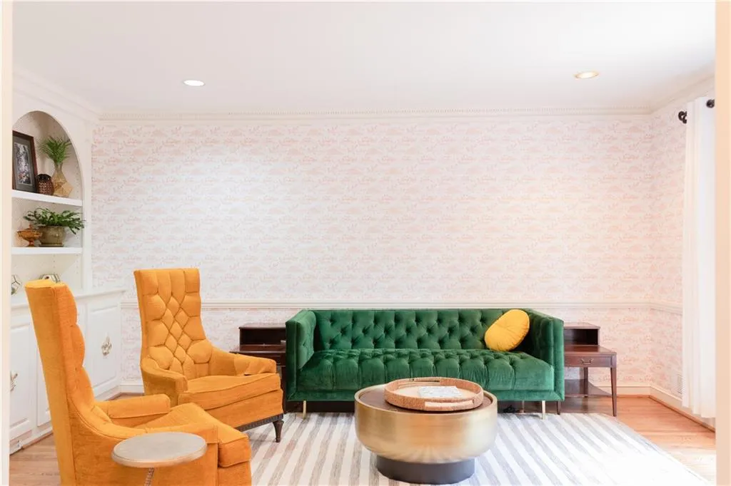 520 Valley Hall Drive, Sandy Springs, Georgia 30350, 4 Bedrooms Bedrooms, ,3 BathroomsBathrooms,Residential,Sold,520 Valley Hall Drive,6899817