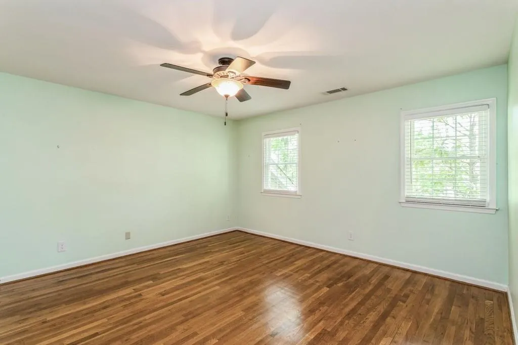 7105 Hunters Branch Drive, Sandy Springs, Georgia 30328, 5 Bedrooms Bedrooms, ,3 BathroomsBathrooms,Residential,Sold,7105 Hunters Branch Drive,6883638