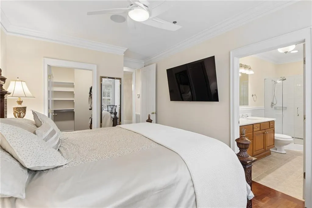 77 Peachtree Place Ne Unit 107, Atlanta, Georgia 30309, 2 Bedrooms Bedrooms, 0 ,2 BathroomsBathrooms,Residential,For Sale,77 Peachtree Place Ne Unit 107,7801708