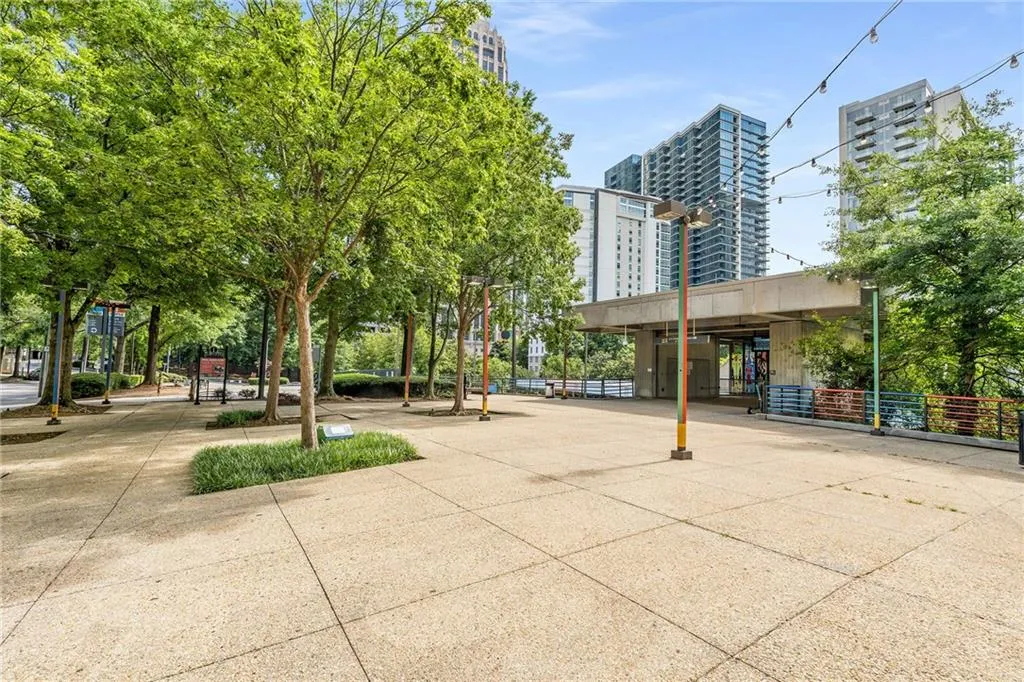 77 Peachtree Place Ne Unit 107, Atlanta, Georgia 30309, 2 Bedrooms Bedrooms, 0 ,2 BathroomsBathrooms,Residential,For Sale,77 Peachtree Place Ne Unit 107,7801708