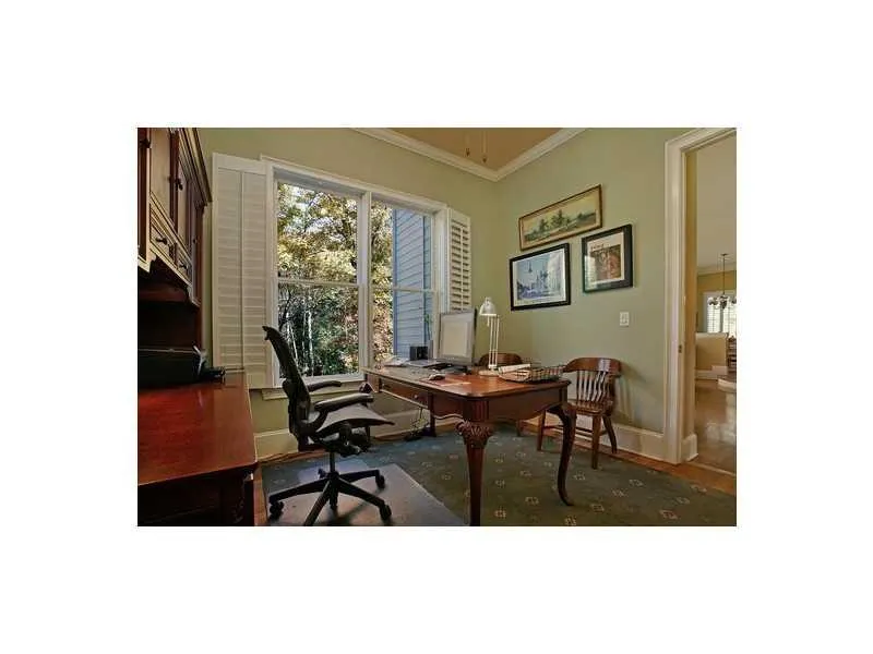 770 Lake Summit Drive Ne, Atlanta, Georgia 30342, 5 Bedrooms Bedrooms, ,5 BathroomsBathrooms,Residential,Sold,770 Lake Summit Drive Ne,5379827