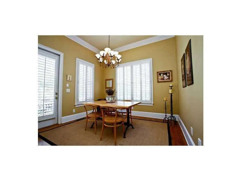 770 Lake Summit Drive Ne, Atlanta, Georgia 30342, 5 Bedrooms Bedrooms, ,5 BathroomsBathrooms,Residential,Sold,770 Lake Summit Drive Ne,5379827