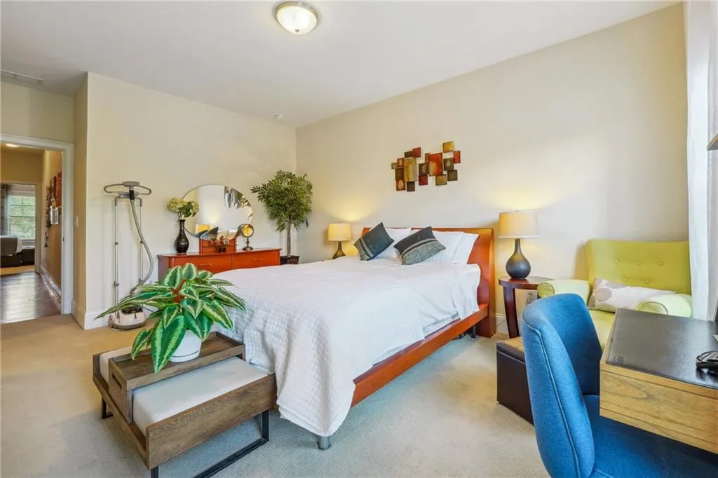 Terrace Level Bedroom
