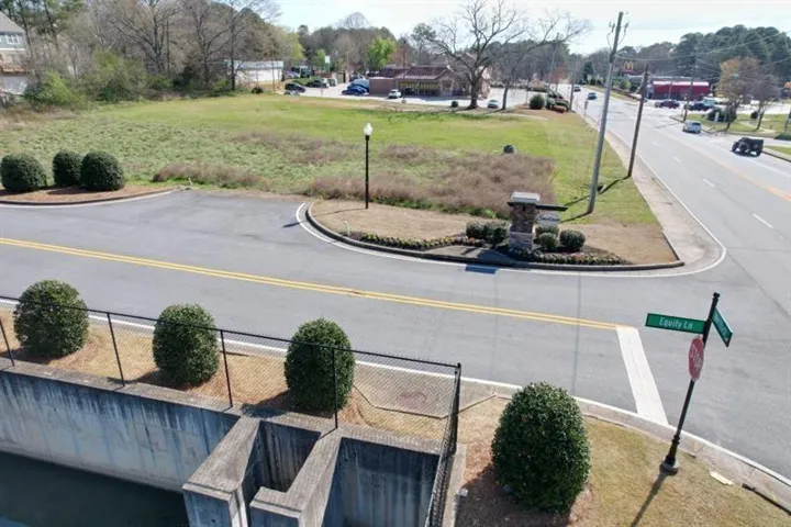 4086 Marietta Street, Powder Springs, Georgia 30127