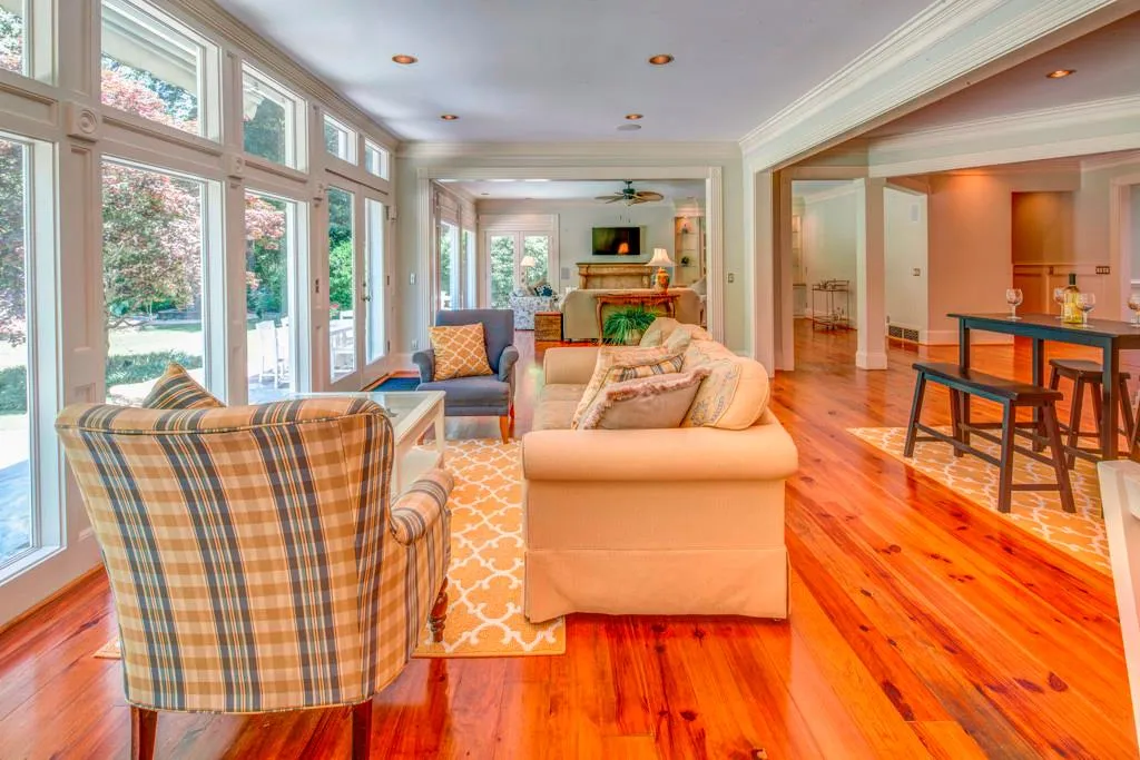 1756 Brandon Hall Drive, Sandy Springs, Georgia 30350, 6 Bedrooms Bedrooms, ,5 BathroomsBathrooms,Residential,Sold,1756 Brandon Hall Drive,5624723