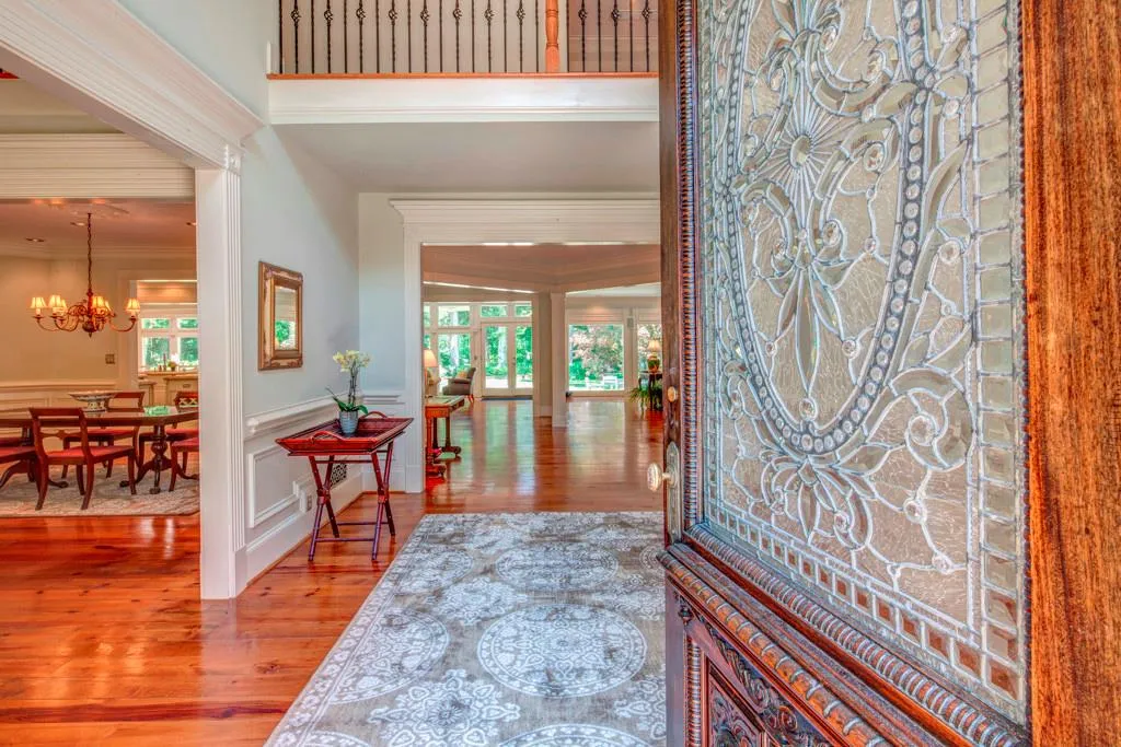 1756 Brandon Hall Drive, Sandy Springs, Georgia 30350, 6 Bedrooms Bedrooms, ,5 BathroomsBathrooms,Residential,Sold,1756 Brandon Hall Drive,5624723