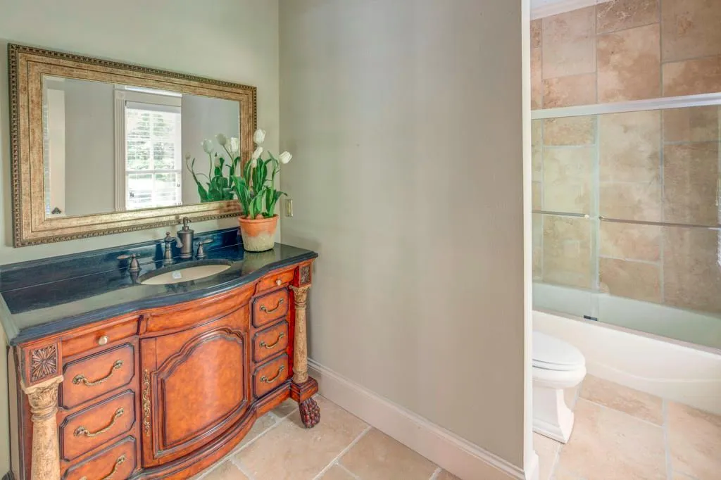 1756 Brandon Hall Drive, Sandy Springs, Georgia 30350, 6 Bedrooms Bedrooms, ,5 BathroomsBathrooms,Residential,Sold,1756 Brandon Hall Drive,5624723