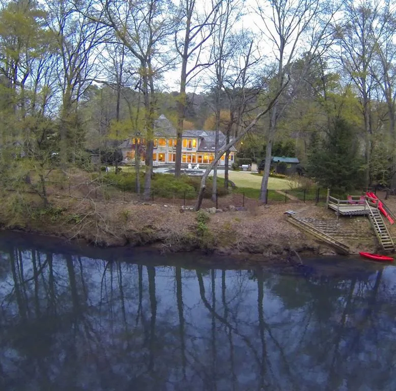 1756 Brandon Hall Drive, Sandy Springs, Georgia 30350, 6 Bedrooms Bedrooms, ,5 BathroomsBathrooms,Residential,Sold,1756 Brandon Hall Drive,5624723