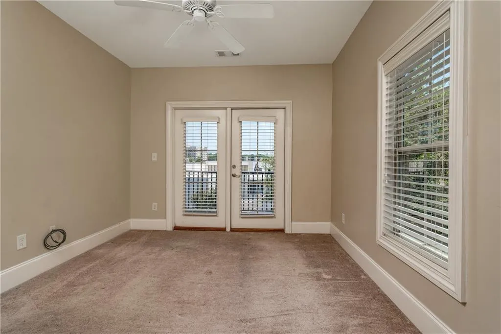 331 Le Gran Bend, Sandy Springs, Georgia 30328, 2 Bedrooms Bedrooms, ,2 BathroomsBathrooms,Residential,Sold,331 Le Gran Bend,6901358