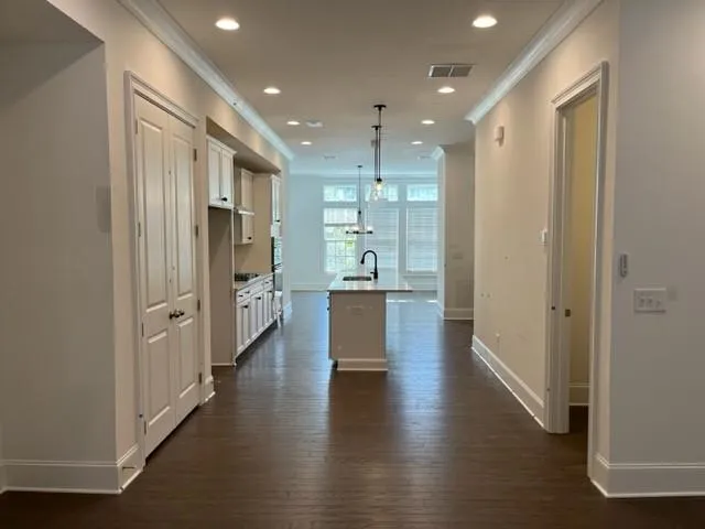 6719 Prelude Drive Unit 195, Sandy Springs, Georgia 30328, 3 Bedrooms Bedrooms, ,4 BathroomsBathrooms,Residential,Sold,6719 Prelude Drive Unit 195,7091384