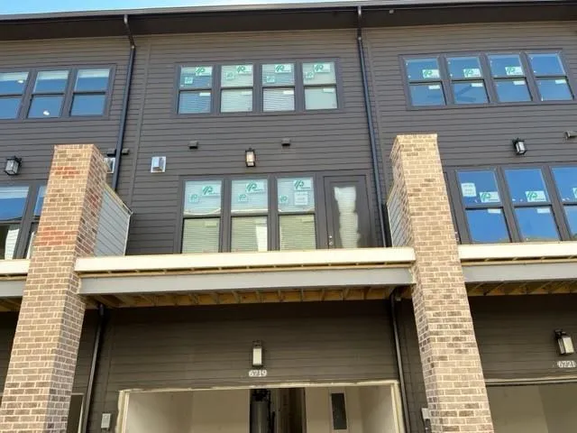 6719 Prelude Drive Unit 195, Sandy Springs, Georgia 30328, 3 Bedrooms Bedrooms, ,4 BathroomsBathrooms,Residential,Sold,6719 Prelude Drive Unit 195,7091384