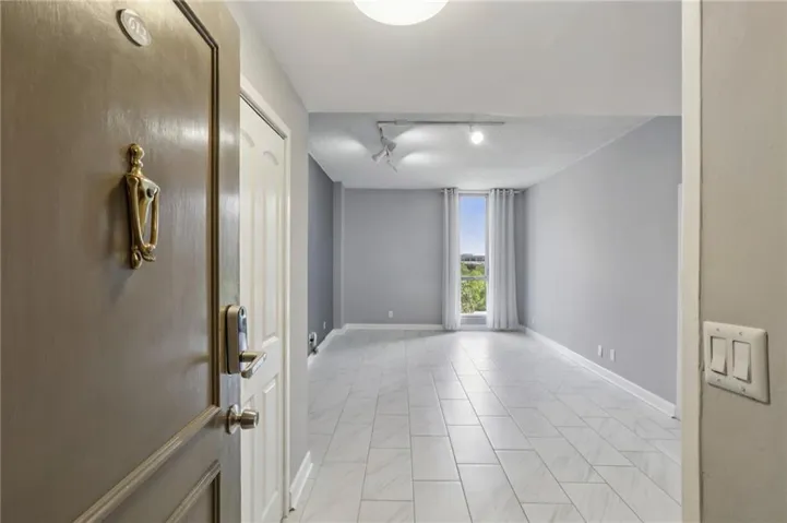 3060 Pharr Court N Unit 612, Atlanta, Georgia 30305