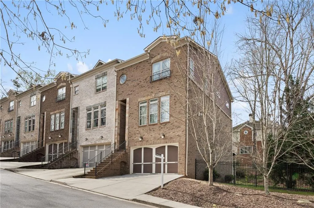 492 Pearl Cove Court, Atlanta, Georgia 30350, 4 Bedrooms Bedrooms, ,3 BathroomsBathrooms,Residential,Sold,492 Pearl Cove Court,7358598