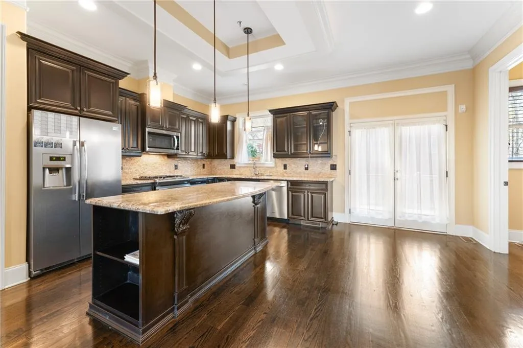 492 Pearl Cove Court, Atlanta, Georgia 30350, 4 Bedrooms Bedrooms, ,3 BathroomsBathrooms,Residential,Sold,492 Pearl Cove Court,7358598