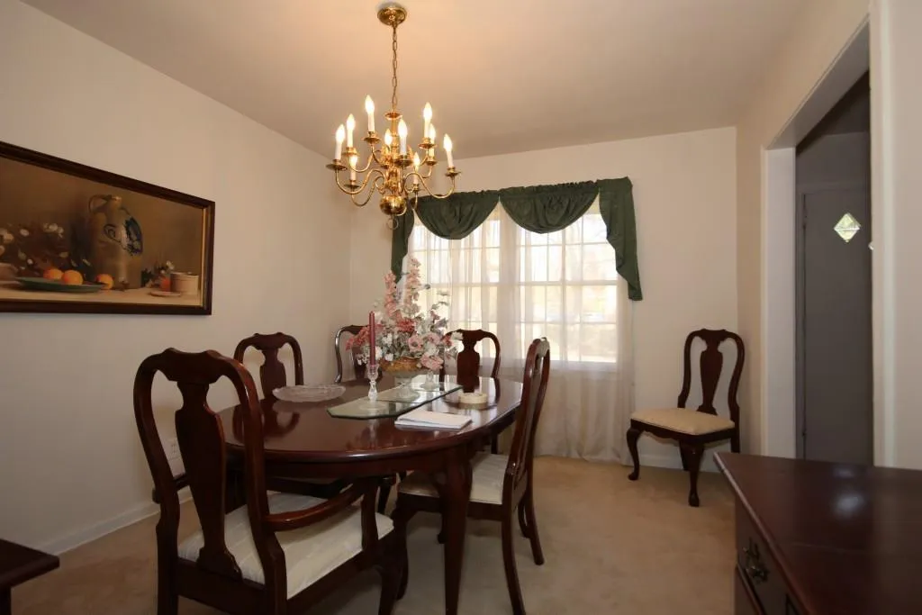 471 Johnson Ferry Road Ne, Sandy Springs, Georgia 30328, 3 Bedrooms Bedrooms, ,1 BathroomBathrooms,Residential,Sold,471 Johnson Ferry Road Ne,5663821