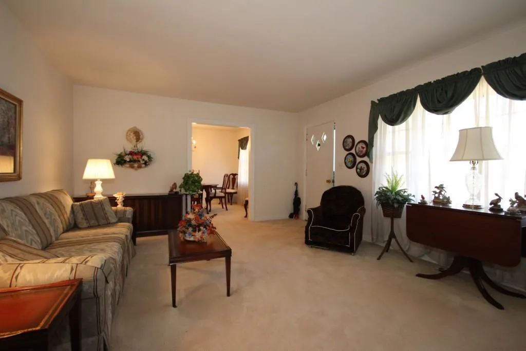 471 Johnson Ferry Road Ne, Sandy Springs, Georgia 30328, 3 Bedrooms Bedrooms, ,1 BathroomBathrooms,Residential,Sold,471 Johnson Ferry Road Ne,5663821