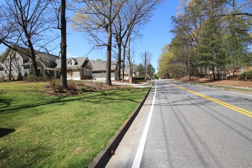 471 Johnson Ferry Road Ne, Sandy Springs, Georgia 30328, 3 Bedrooms Bedrooms, ,1 BathroomBathrooms,Residential,Sold,471 Johnson Ferry Road Ne,5663821