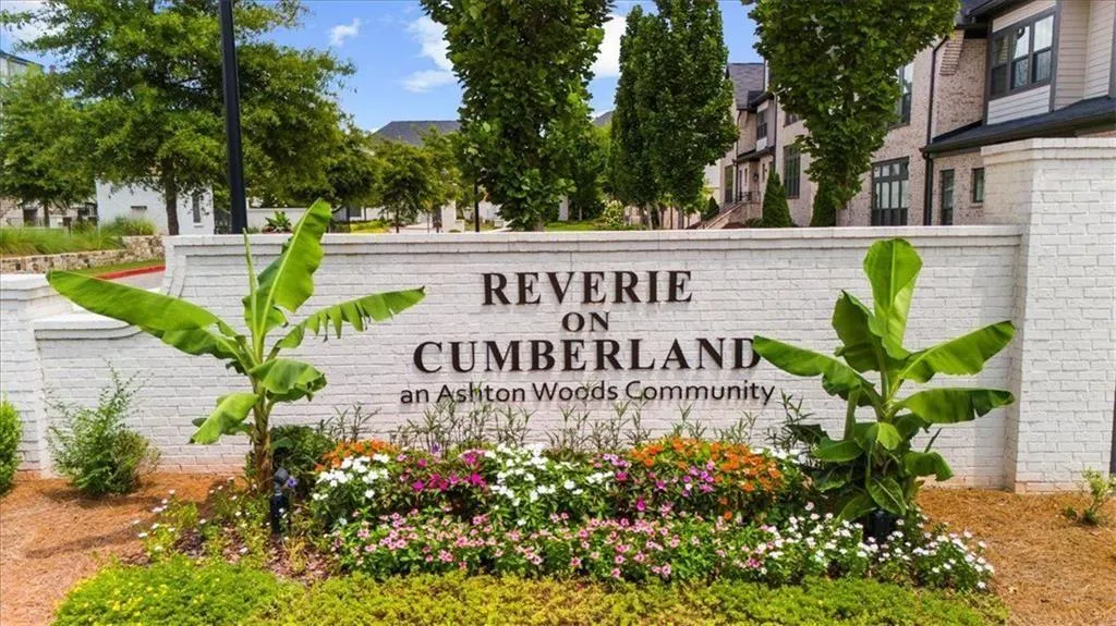 2435 Figaro Drive, Atlanta, Georgia 30339, 3 Bedrooms Bedrooms, ,3 BathroomsBathrooms,Residential,For Sale,2435 Figaro Drive,7672915