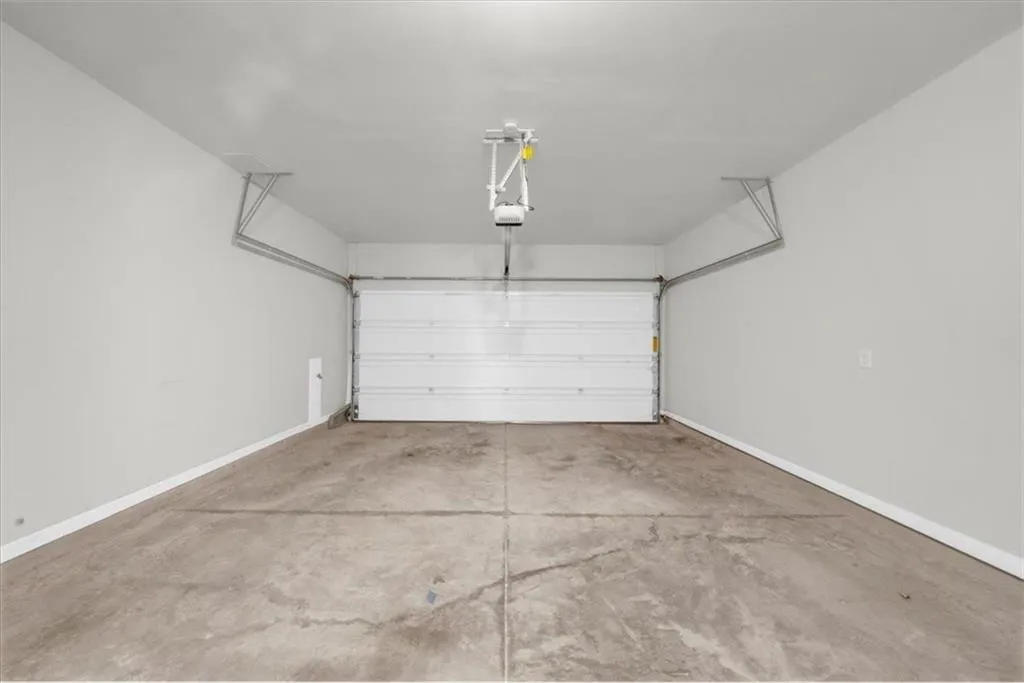 2435 Figaro Drive, Atlanta, Georgia 30339, 3 Bedrooms Bedrooms, ,3 BathroomsBathrooms,Residential,For Sale,2435 Figaro Drive,7672915