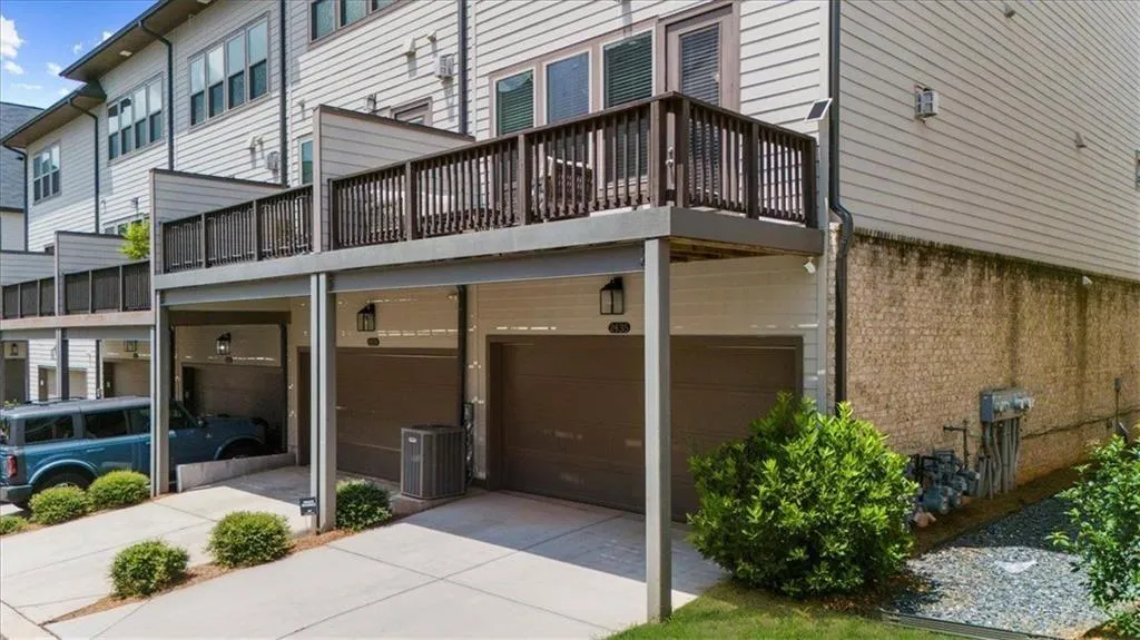 2435 Figaro Drive, Atlanta, Georgia 30339, 3 Bedrooms Bedrooms, ,3 BathroomsBathrooms,Residential,For Sale,2435 Figaro Drive,7672915