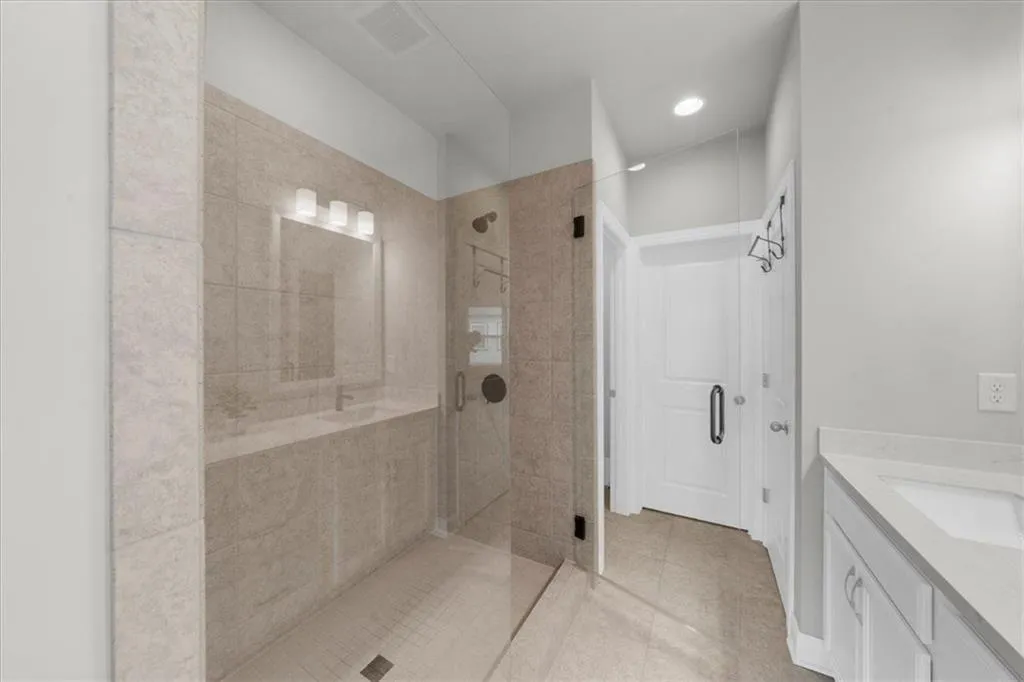 2435 Figaro Drive, Atlanta, Georgia 30339, 3 Bedrooms Bedrooms, ,3 BathroomsBathrooms,Residential,For Sale,2435 Figaro Drive,7672915