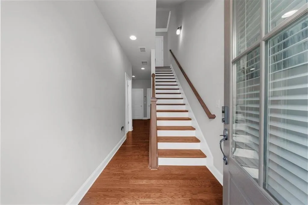 2435 Figaro Drive, Atlanta, Georgia 30339, 3 Bedrooms Bedrooms, ,3 BathroomsBathrooms,Residential,For Sale,2435 Figaro Drive,7672915