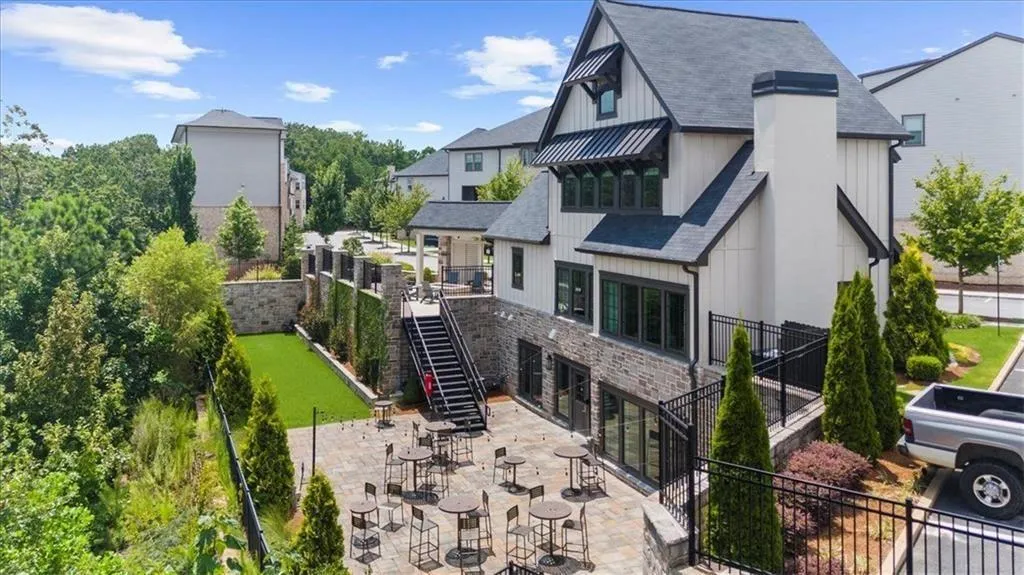 2435 Figaro Drive, Atlanta, Georgia 30339, 3 Bedrooms Bedrooms, ,3 BathroomsBathrooms,Residential,For Sale,2435 Figaro Drive,7672915