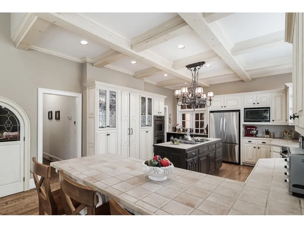 40 Old Stratton Chase, Atlanta, Georgia 30328, 5 Bedrooms Bedrooms, ,5 BathroomsBathrooms,Residential,Sold,40 Old Stratton Chase,6129333