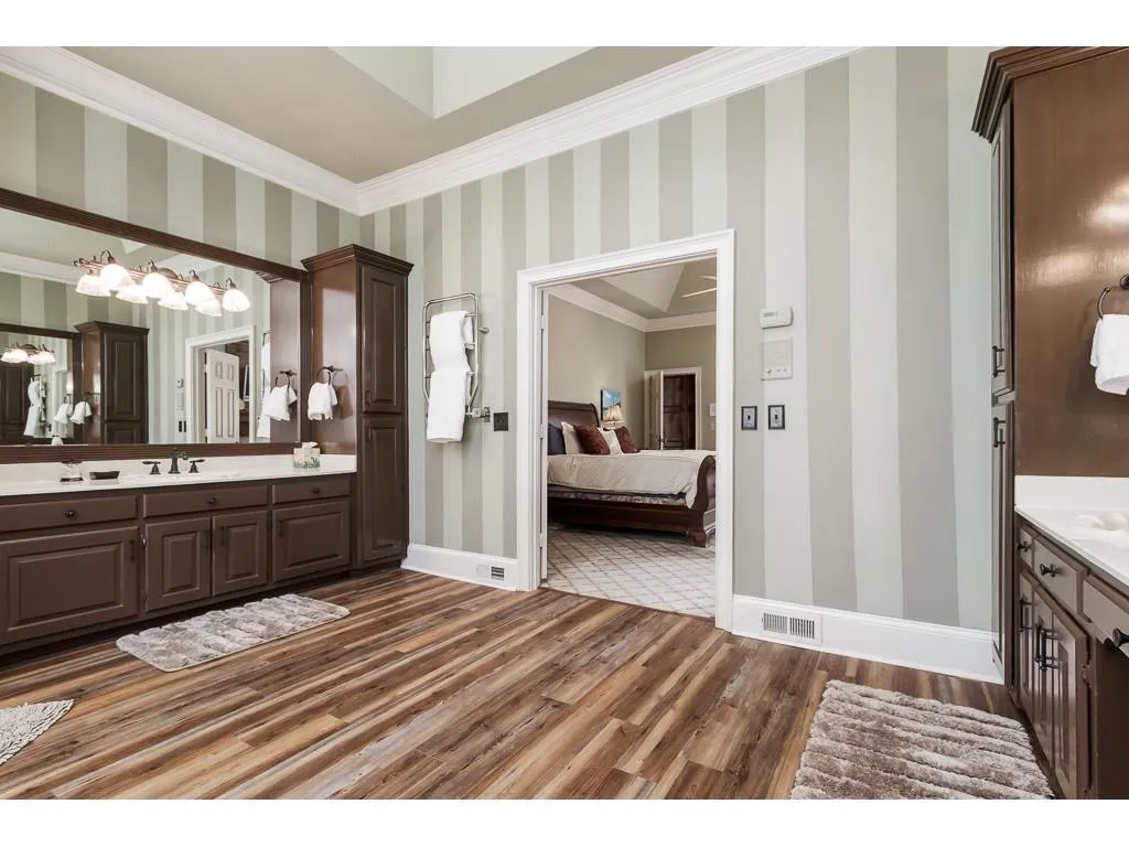 40 Old Stratton Chase, Atlanta, Georgia 30328, 5 Bedrooms Bedrooms, ,5 BathroomsBathrooms,Residential,Sold,40 Old Stratton Chase,6129333
