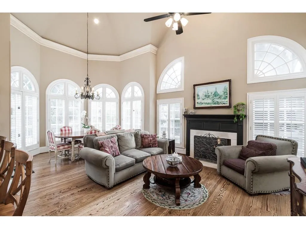 40 Old Stratton Chase, Atlanta, Georgia 30328, 5 Bedrooms Bedrooms, ,5 BathroomsBathrooms,Residential,Sold,40 Old Stratton Chase,6129333
