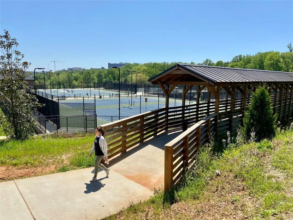 96 Ardmore Place Nw Unit #3, Atlanta, Georgia 30309, 2 Bedrooms Bedrooms, ,1 BathroomBathrooms,Residential,For Sale,96 Ardmore Place Nw Unit #3,7636663